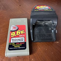 New Bright 9.6 Volt NICD Charger And Battery Untested
