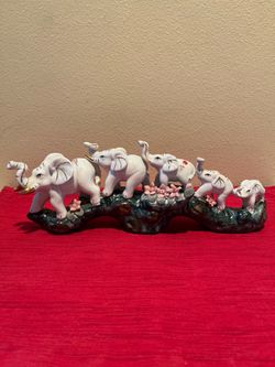 Vintage Family Of Porcelain Elephant Figurines 12”L x 4.5”H