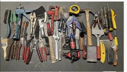 HUGE 2-DAY YARD SALE – SUN VALLEY! 🔥 August 15-16, 8 AM –PM (Sun Valley Ca)