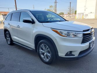 2014 Toyota Higlander XLE AWD Clean Title