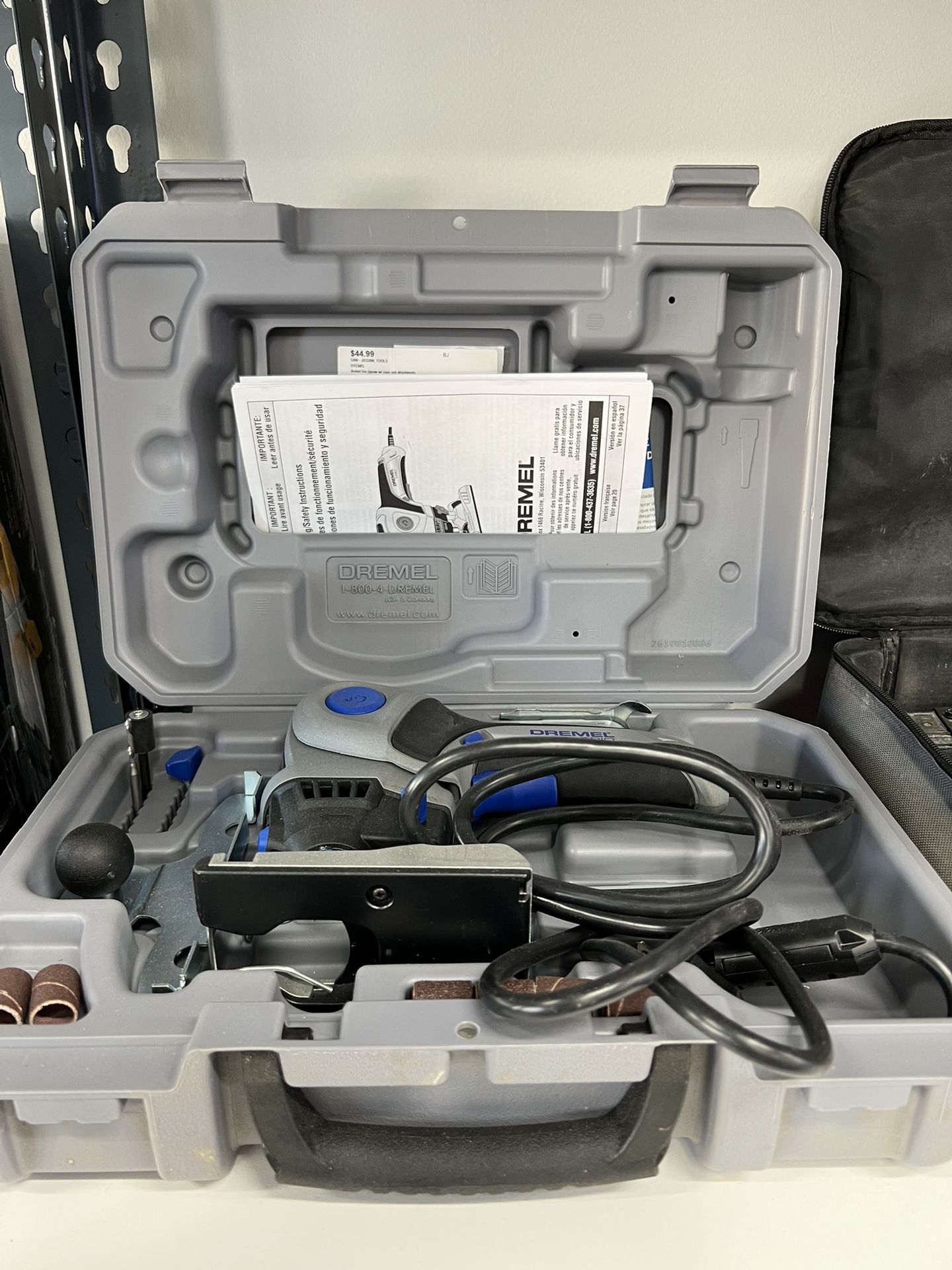 Dremel Trio Jigsaw W/ Case And Attachments