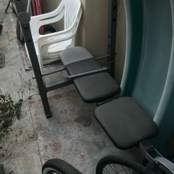 Weight Bench 