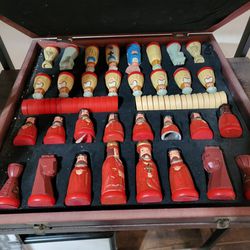 Chess Board Game. (Wood)