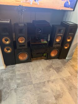 Klipsch stereo system with dennon reciever