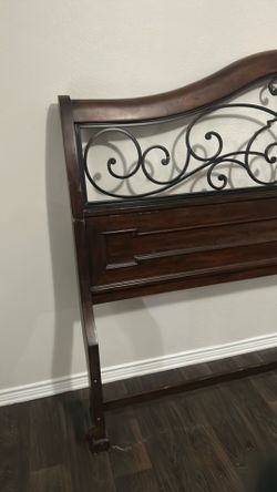 King size bed