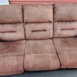 2 PC Recliner Sofa Set