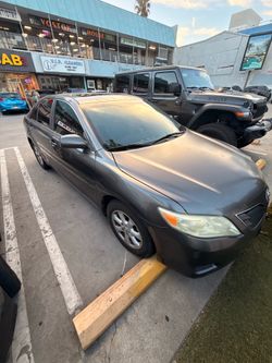 Toyota Camry 2011