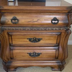 Cal King bed set solid wood