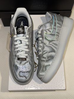 Nike Air Force 1 Low Protro x Kobe Bryant - ‘Lenticular’ - Sizes 12M-14M - II3925-400