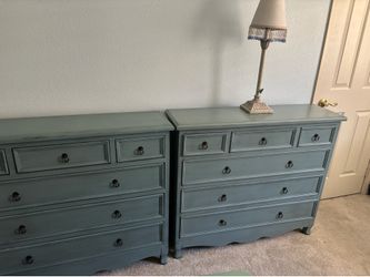 Big offer French touch blue antique chest of drawers set of two