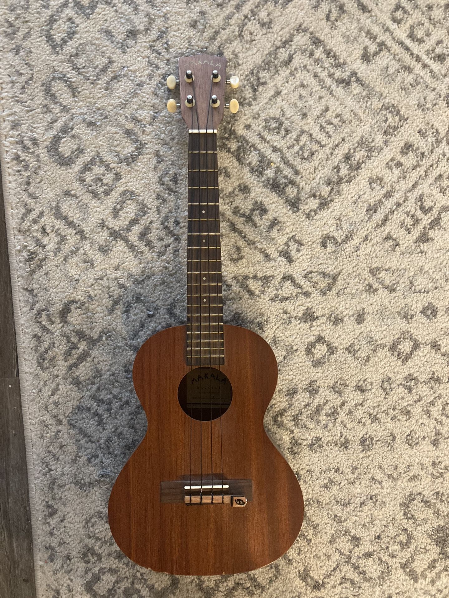 Makala Ukelele 