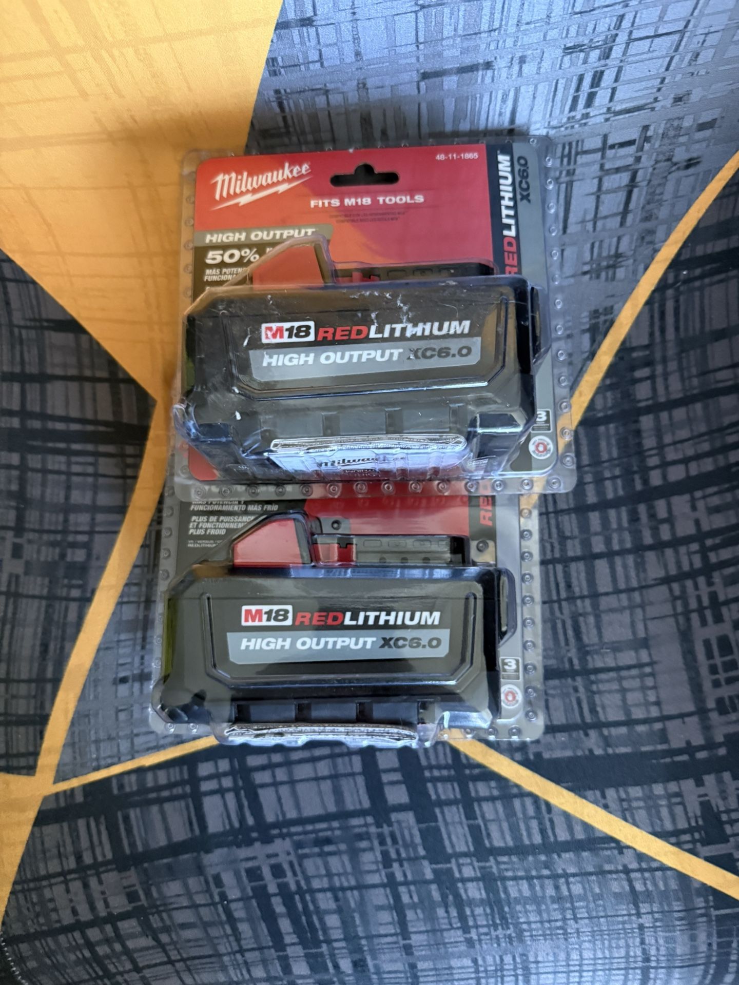 Milwaukee M28 Redlthium HIGH OUTPUT XC6.0 Two Battery
