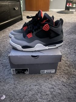 Jordan 4 