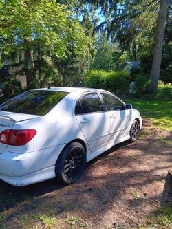 2005 toyota corolla s 5 speed  1.8l