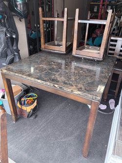 Dinning table