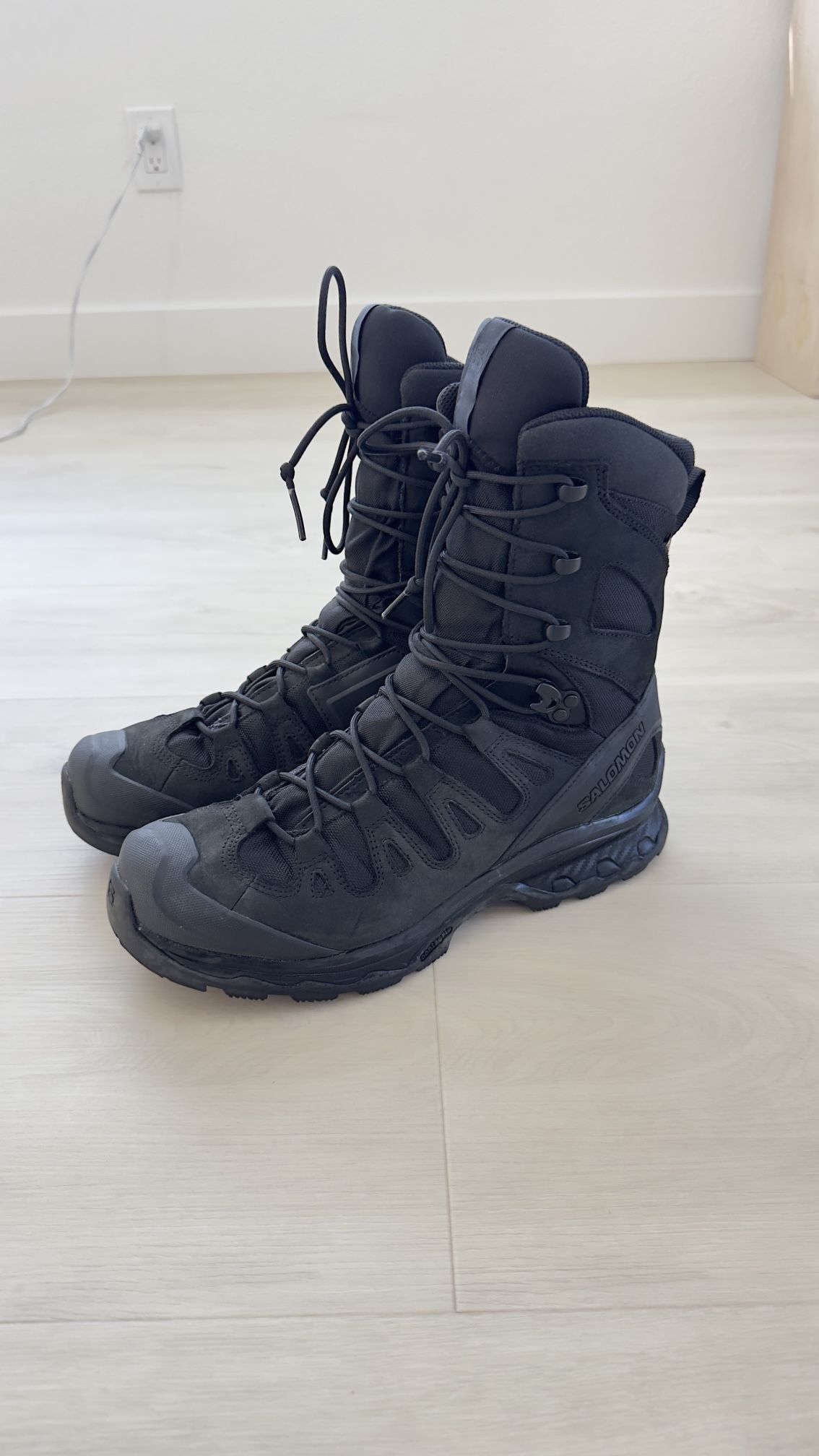 Salomon Quest 4D Forces 2 High GORETEX Size 10