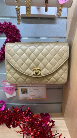 Quilted Lamb skin Chanel Purse Entrupy Verified 