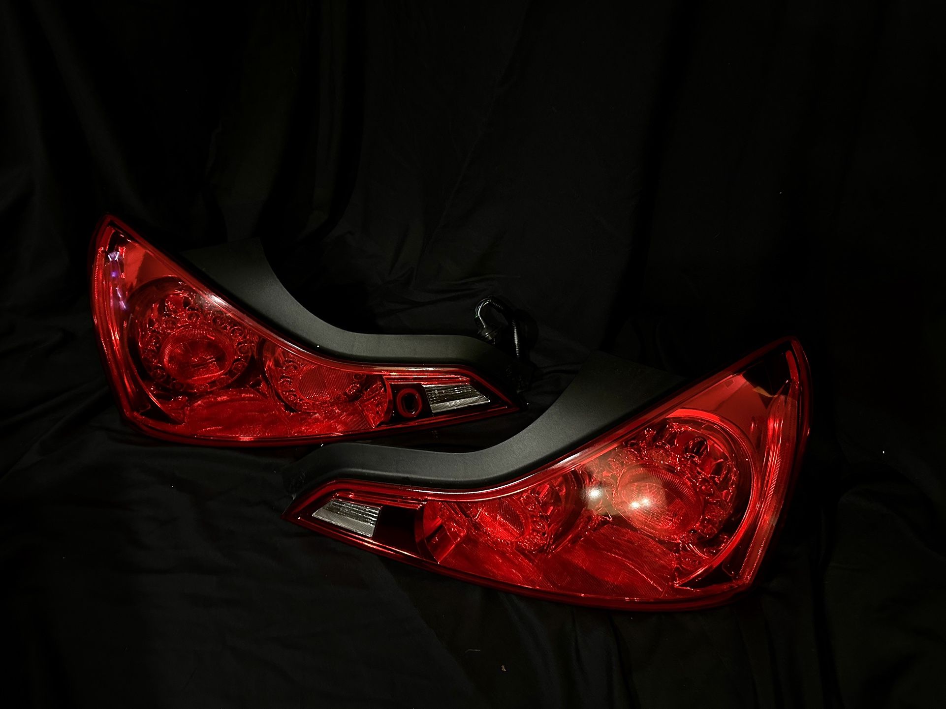 Infiniti G37 Coupe Taillights 