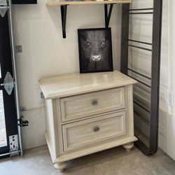 Broyhill Side Tables, Accent Table 