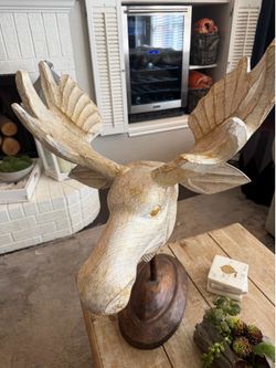 Pier1 imports  deer statue in wood /white wash