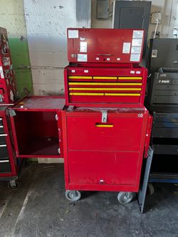 Large Rolling Toolbox 