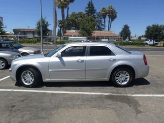2010 Chrysler 300