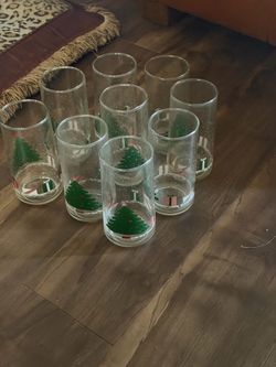 Christmas Drinking Glasses Set of 8