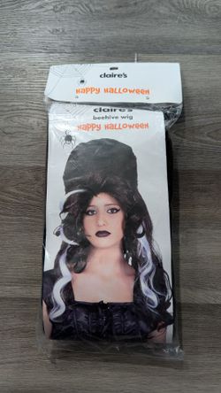Claire's Beehive Wig $10
