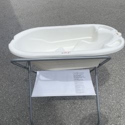 Primo Bathtub For 0-12  Months Ages + Stand 