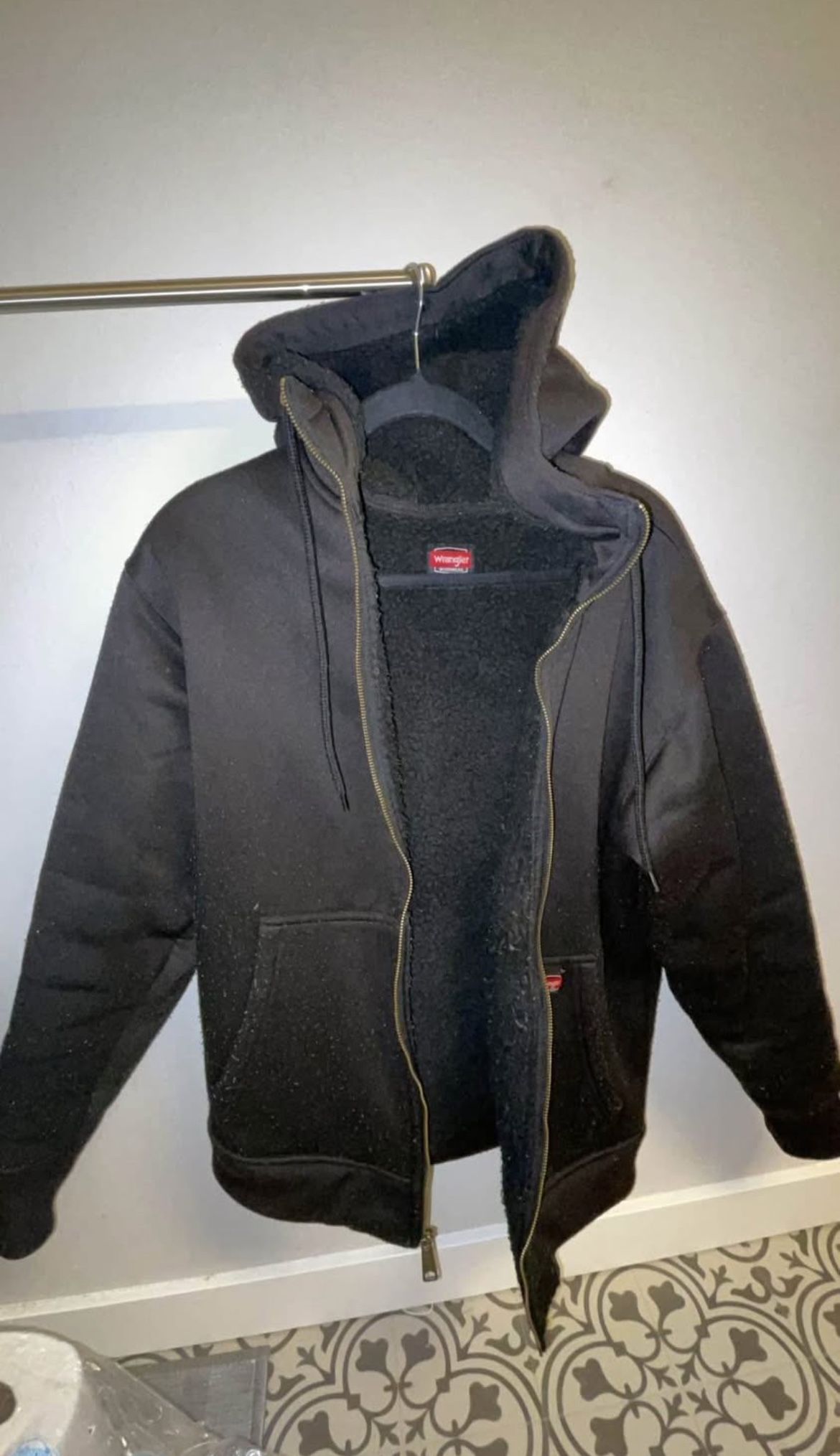 Wrangler Workwear Sherpa Lined Winter Jacket, Size M 