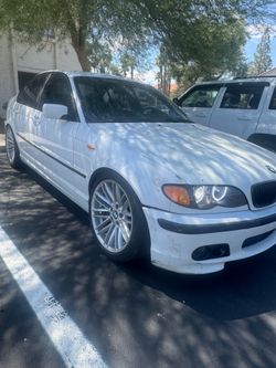 2005 BMW 330i