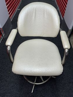 2 Vintage Ostrich Upholstered Heavy Duty Stools