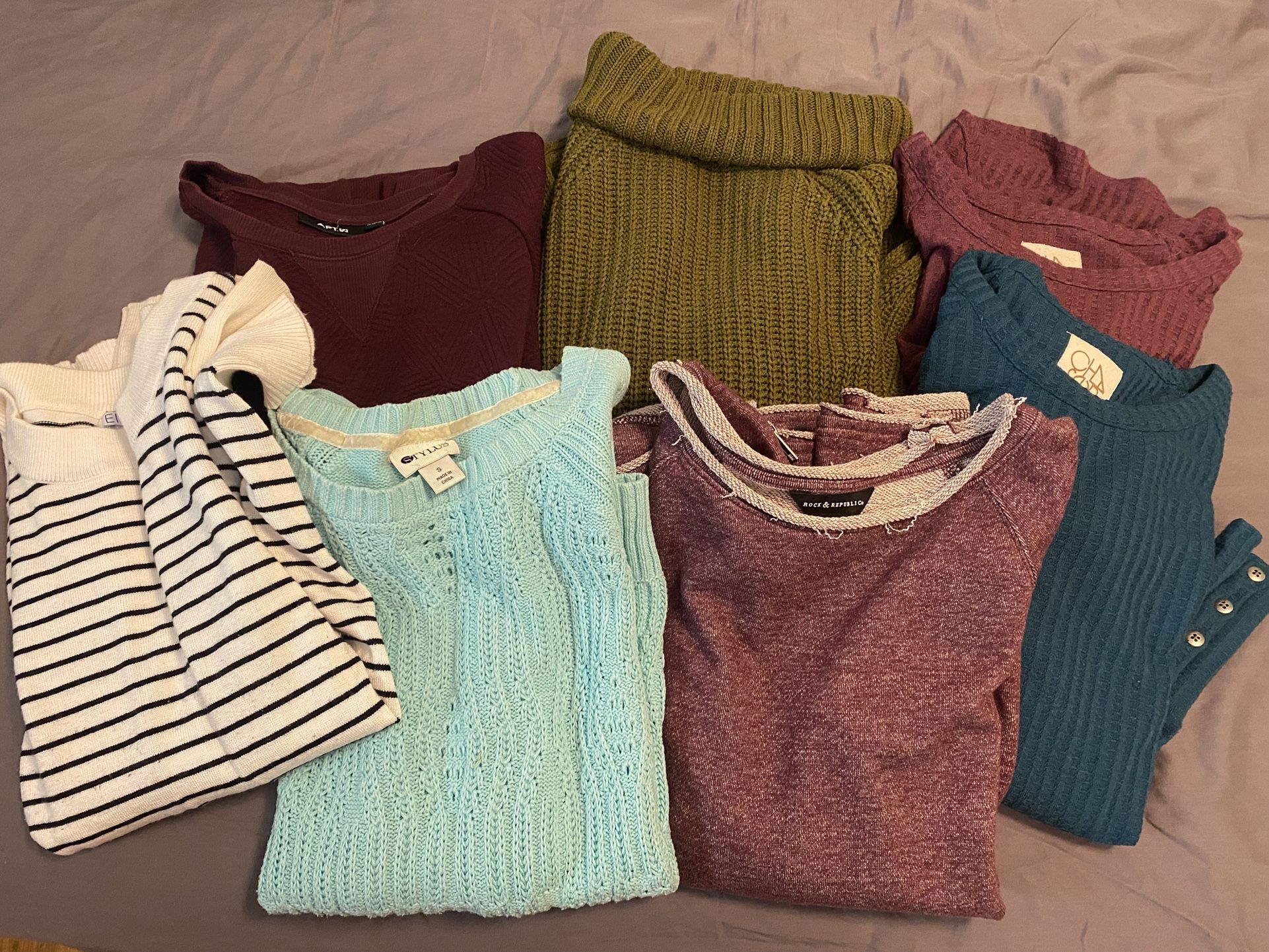 Women’s Fall Top Bundle (Size small)