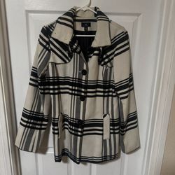 Beautiful Coat Size XL 