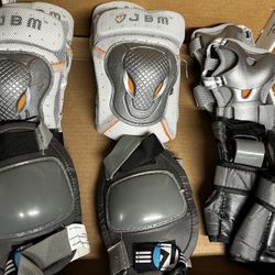 2 Sets Of Knee Pads and Elbow Pads with Wrist Guards 3 in 1 Protective Gear Set for Children Outdoor Activities, 