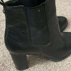 Shoes 8.5