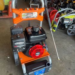 Brigss & Stratton 3100PSI 2.4 GPM 208cc Gas Pressure Washer