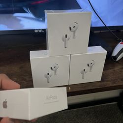 AirPods 4
