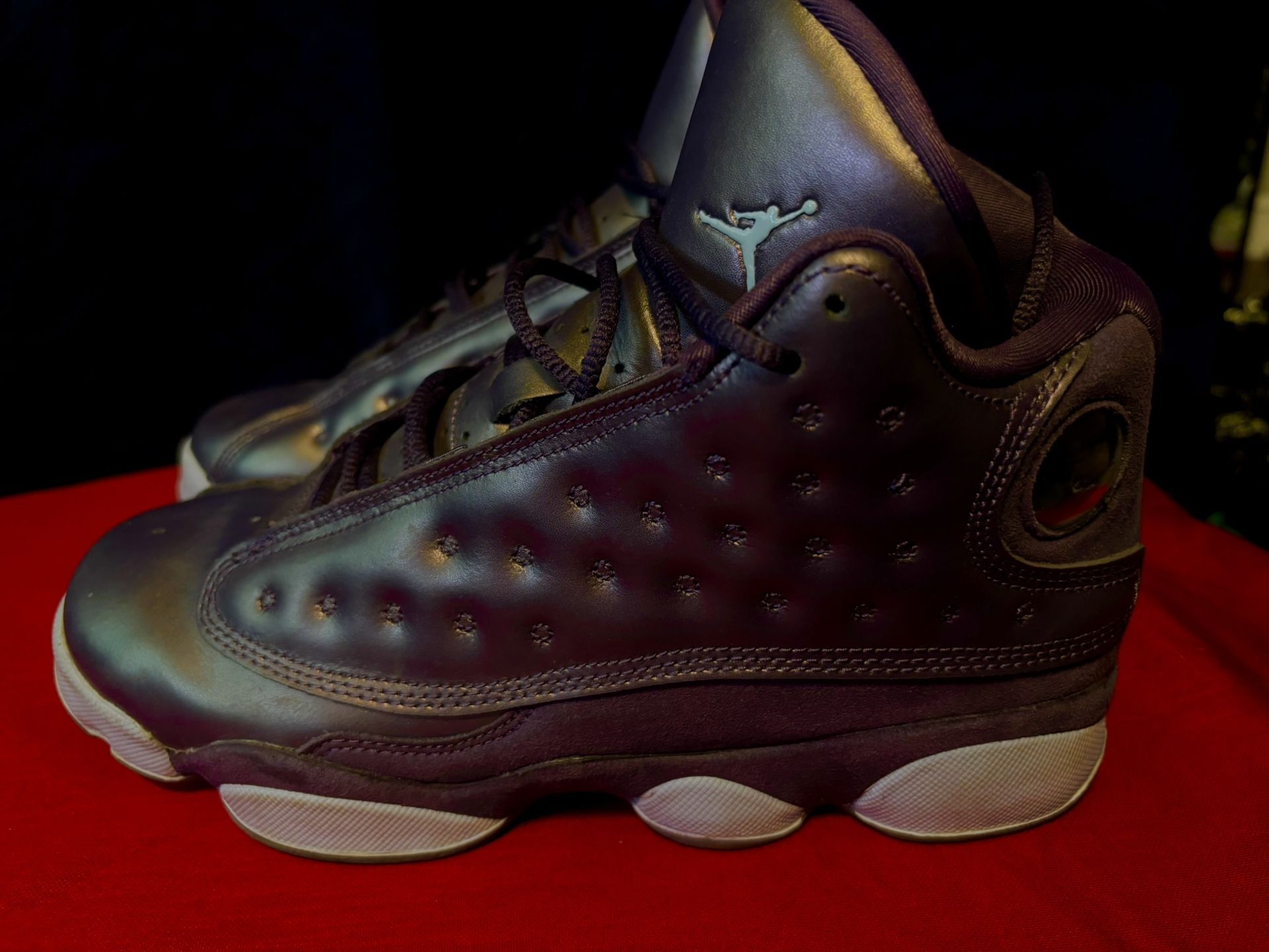 Air Jordan 13 Retro Premium HC GS 'Dark Raisin Size 6Y