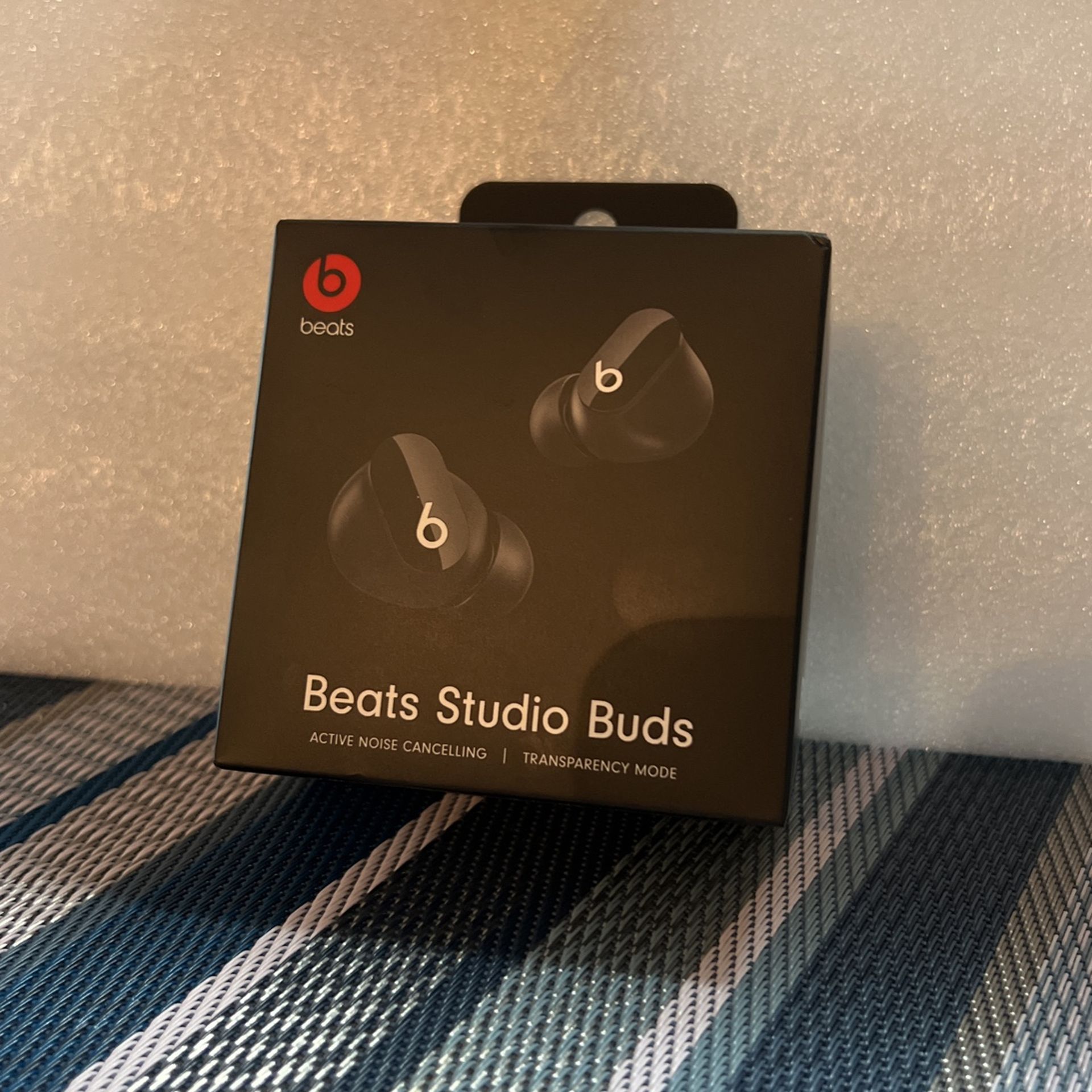 Beats Studio Buds NEW