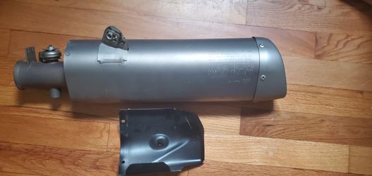 Yamaha r6 2017-20 Stock muffler