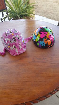 Girls helmets