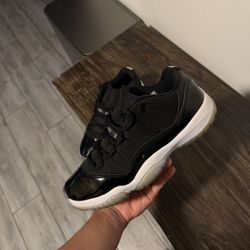 Gently Used Jordan 11 Space Jams Size 9 