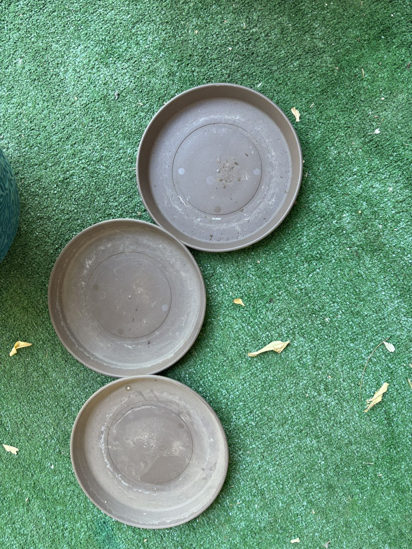 pots