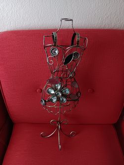 Metal Wire Dress Jewelry Holder