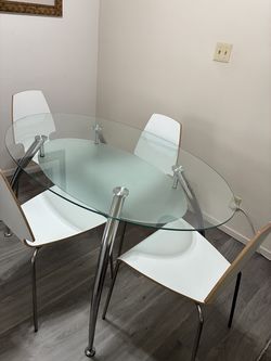 Dining glass table