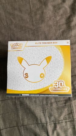 Pokemon 30th Celebration Elite Trainer Box