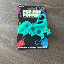 Pop Pop Poppers Fidget Backpack Clip Glow in the dark