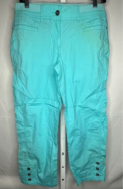Chico’s women’s teal cropped cargo pants