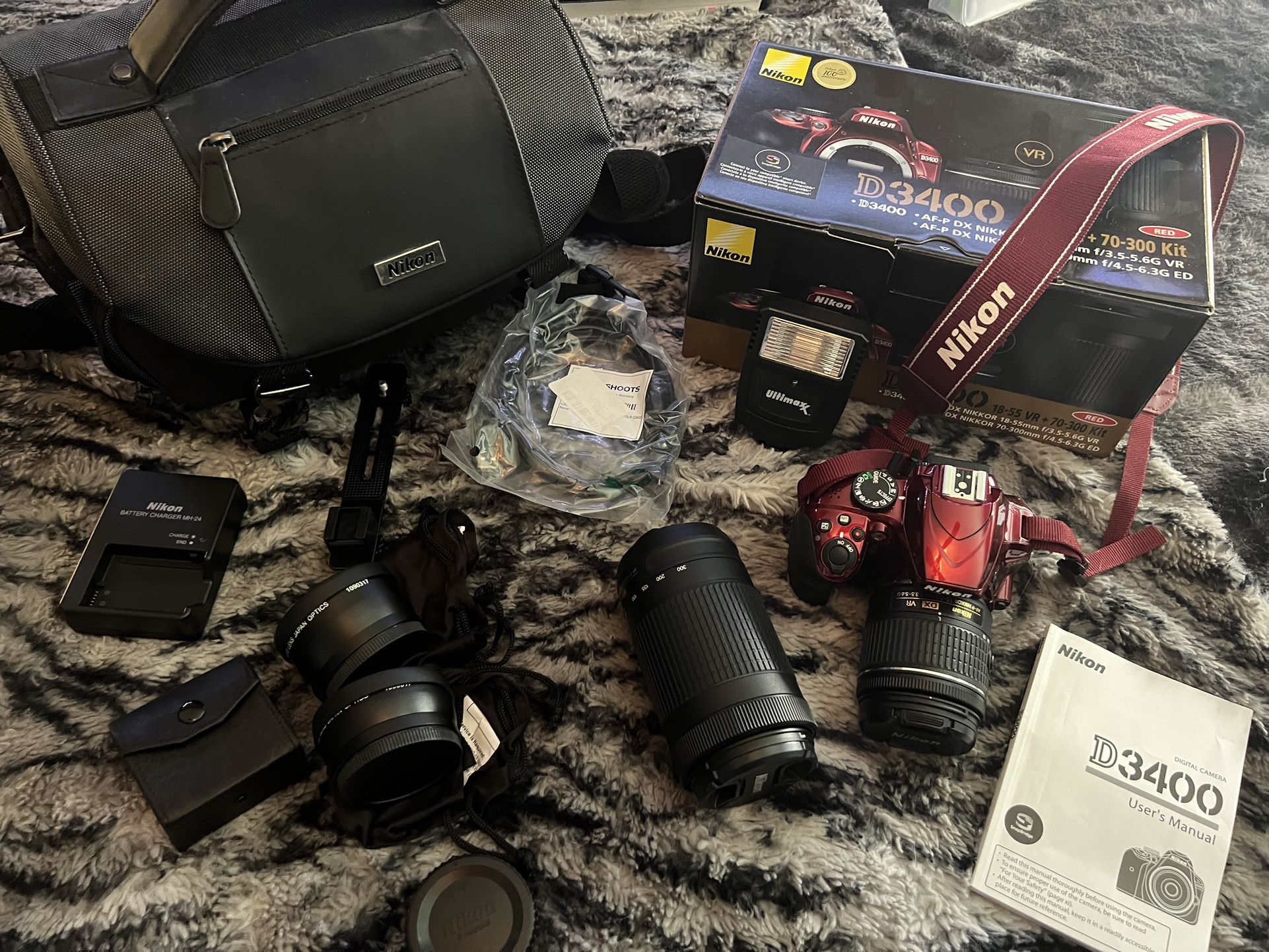Never Used! Brand New! NIKON CAMERA - RED - D3400 - BUNDLE
